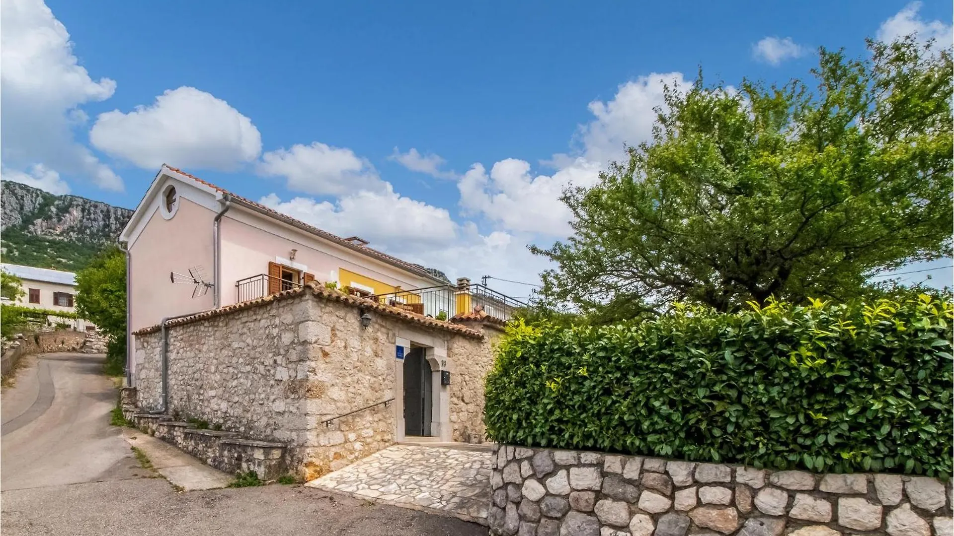 Stunning Home In Bribir With Wifi 0*, Bribir (Primorje-Gorski Kotar)