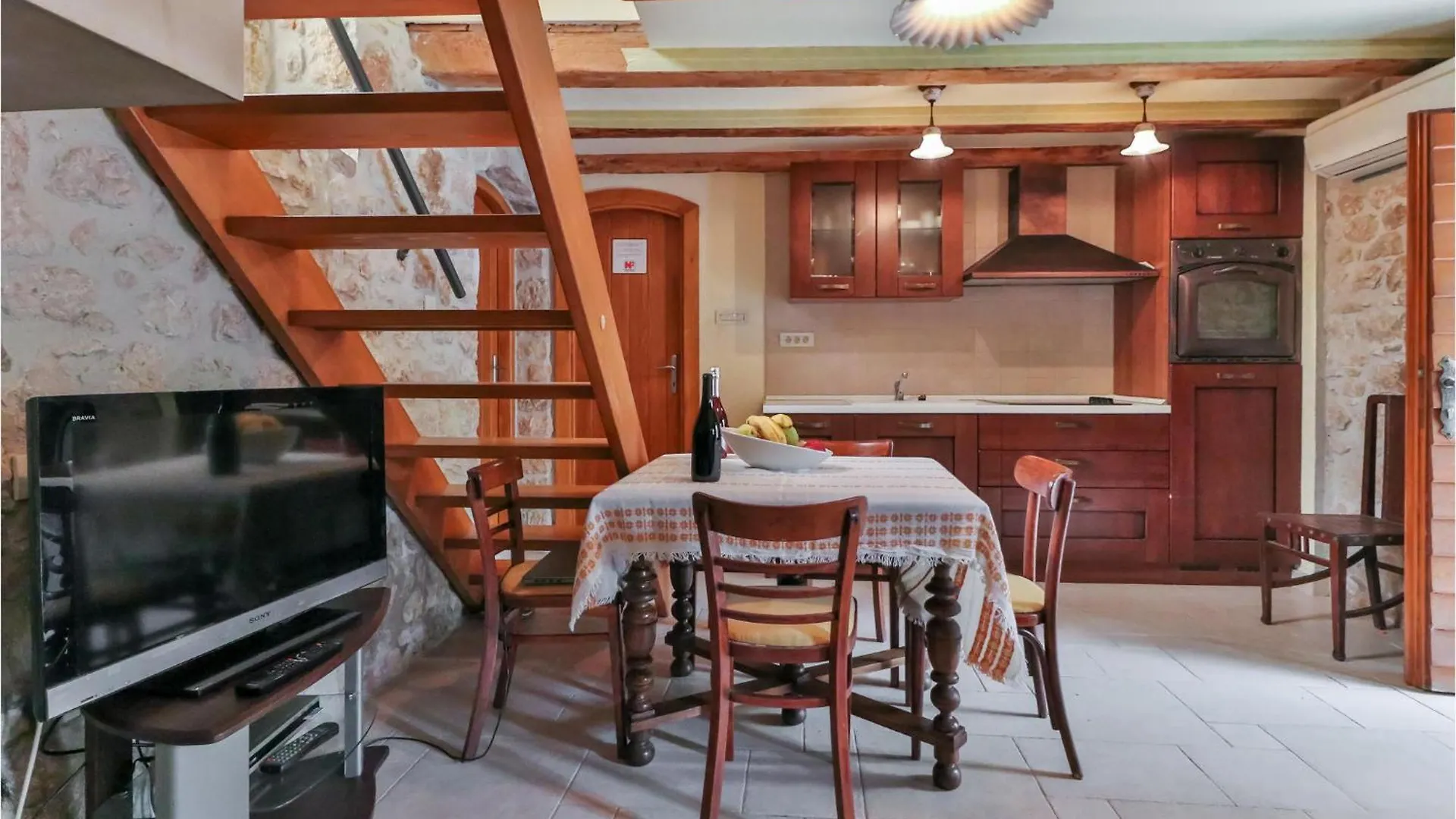 Stunning Home In Bribir With Wifi